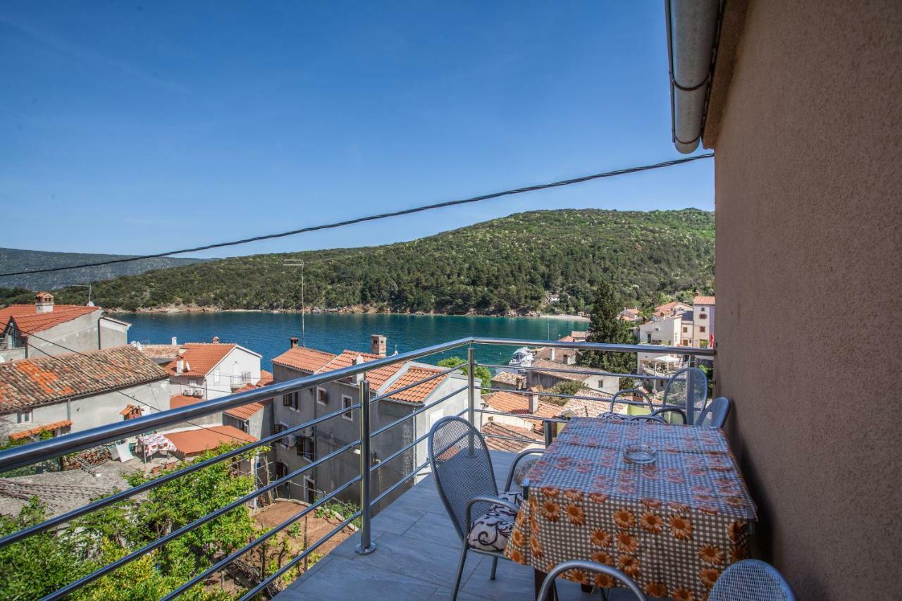 Apartment Surdic Valun Exterior foto